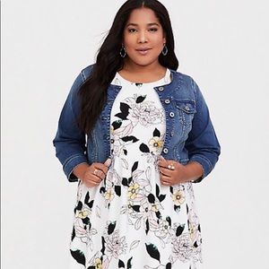 Torrid white floral skater dress size 2